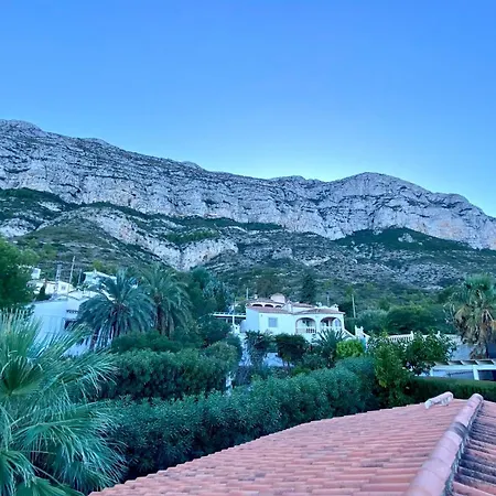 Canoa Vybdenia Дения