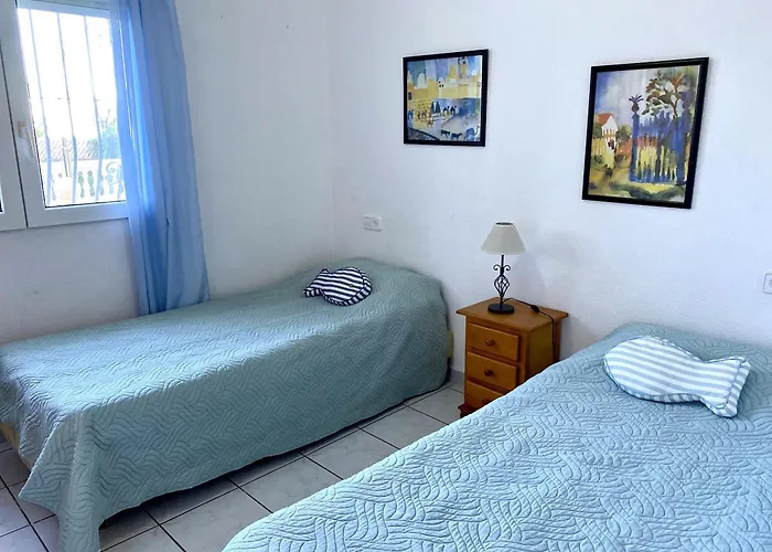 Canoa Vybdenia Ferienhaus *